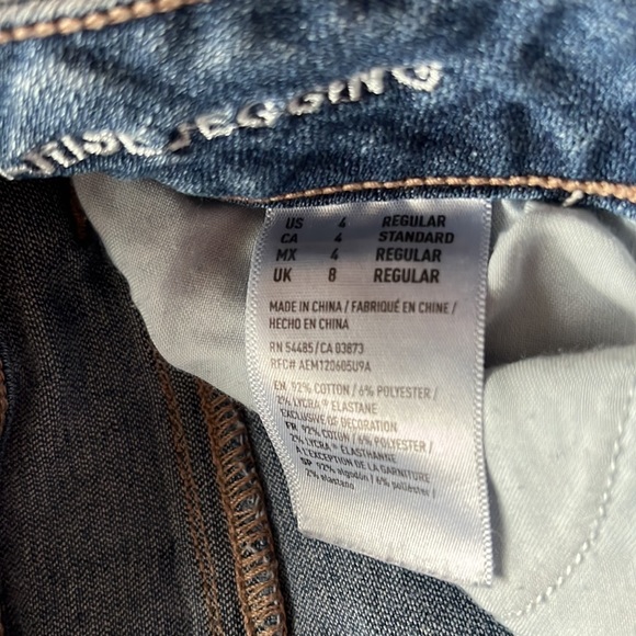 American Eagle Jeans (Size 4) - Picture 3 of 6